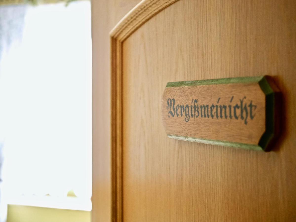 Pension Gruenes Herz Tonndorf Екстериор снимка
